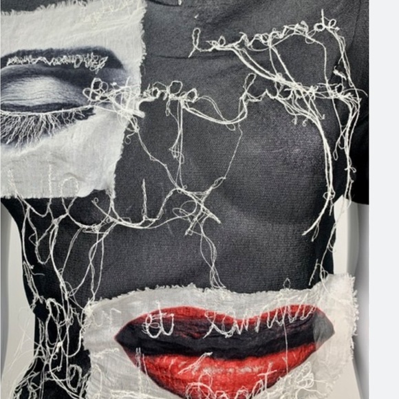 This is a vintage new with tags iconic Jean Paul Gaultier top. Size medium. Rare - Picture 11 of 16